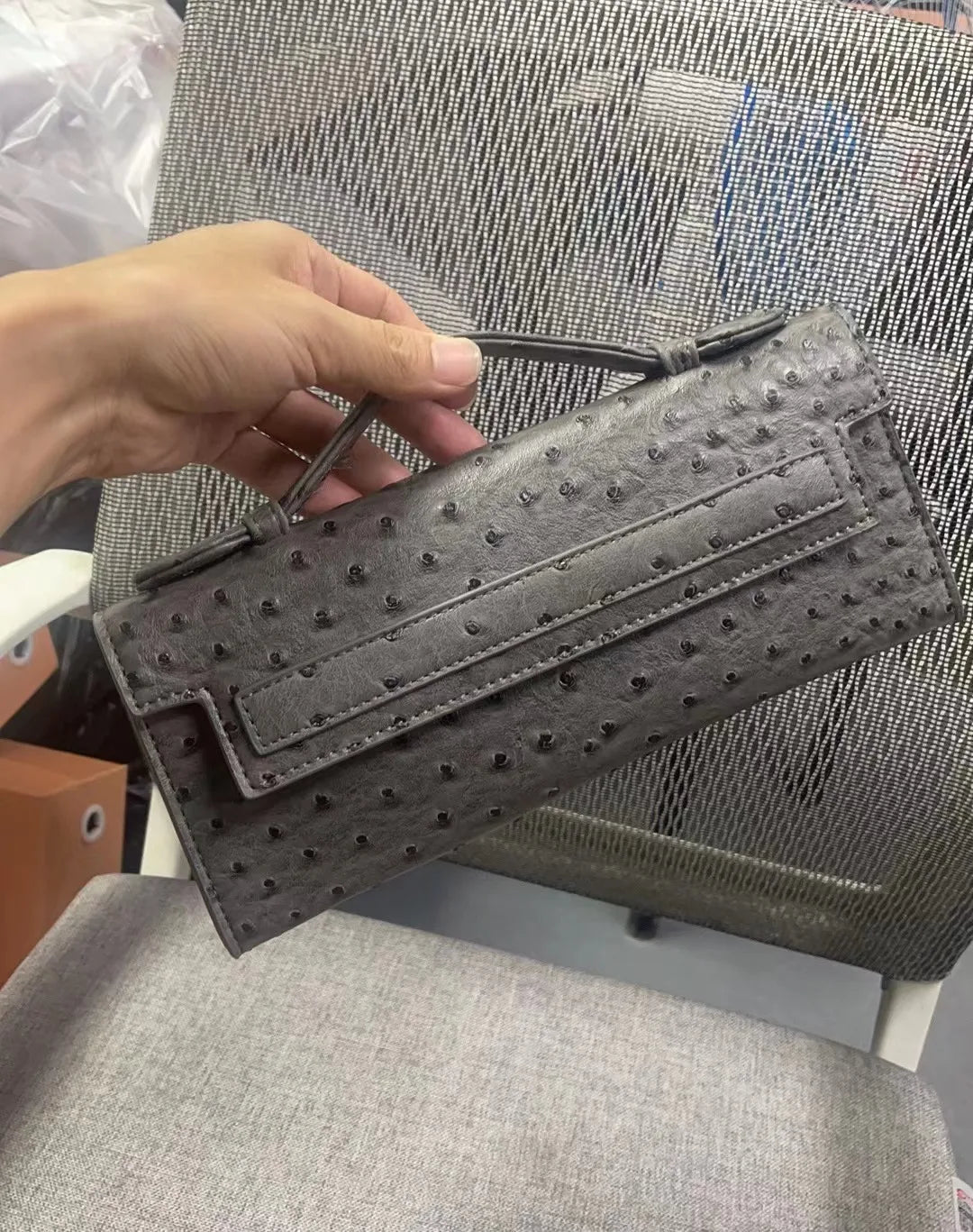 Ostrich Texture Crossbody Bag - Women's Luxe Pouch Purse for Daily Styling Handbags The