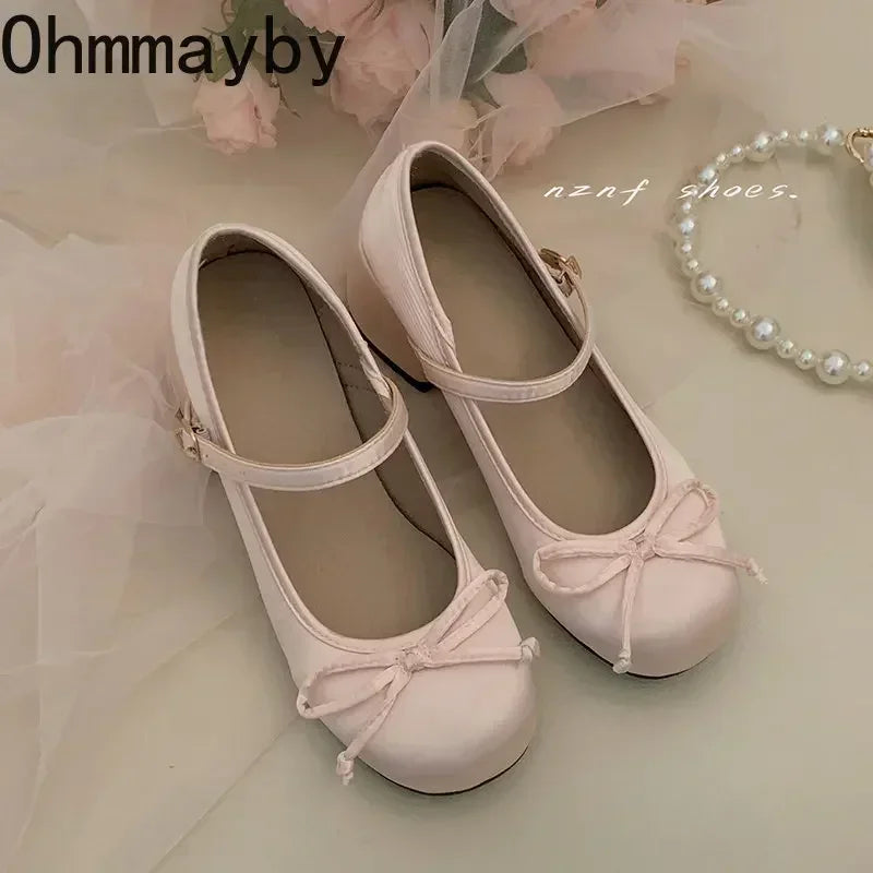 Round-Toe Mary Jane Pumps - Women's Mid-Heel Shoes for Daily Elegance