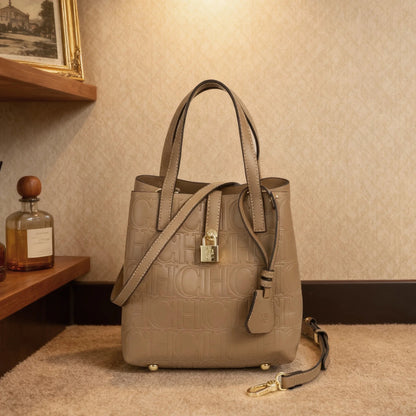 Embossed Crossbody Tote Bag - Women's Large-Capacity Letter Detail Handbag Handbags The
