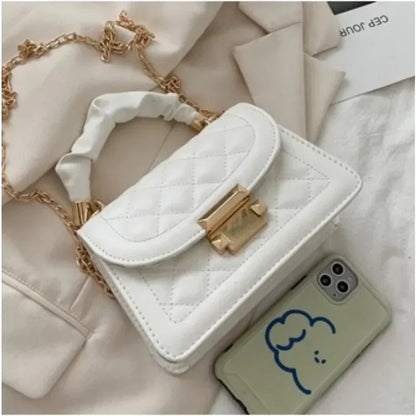 Quilted Chain Crossbody Bag - Women's Mini Shoulder Purse for Daily Styling Handbags The