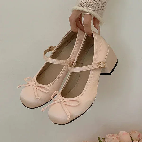 Round-Toe Mary Jane Pumps - Women's Mid-Heel Shoes for Daily Elegance