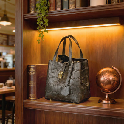 Embossed Crossbody Tote Bag - Women's Large-Capacity Letter Detail Handbag Handbags The