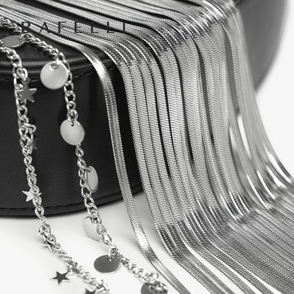Tassel Saddle Bag - Women's Leather Crossbody Handbag for Chic Everyday Wear Handbags The